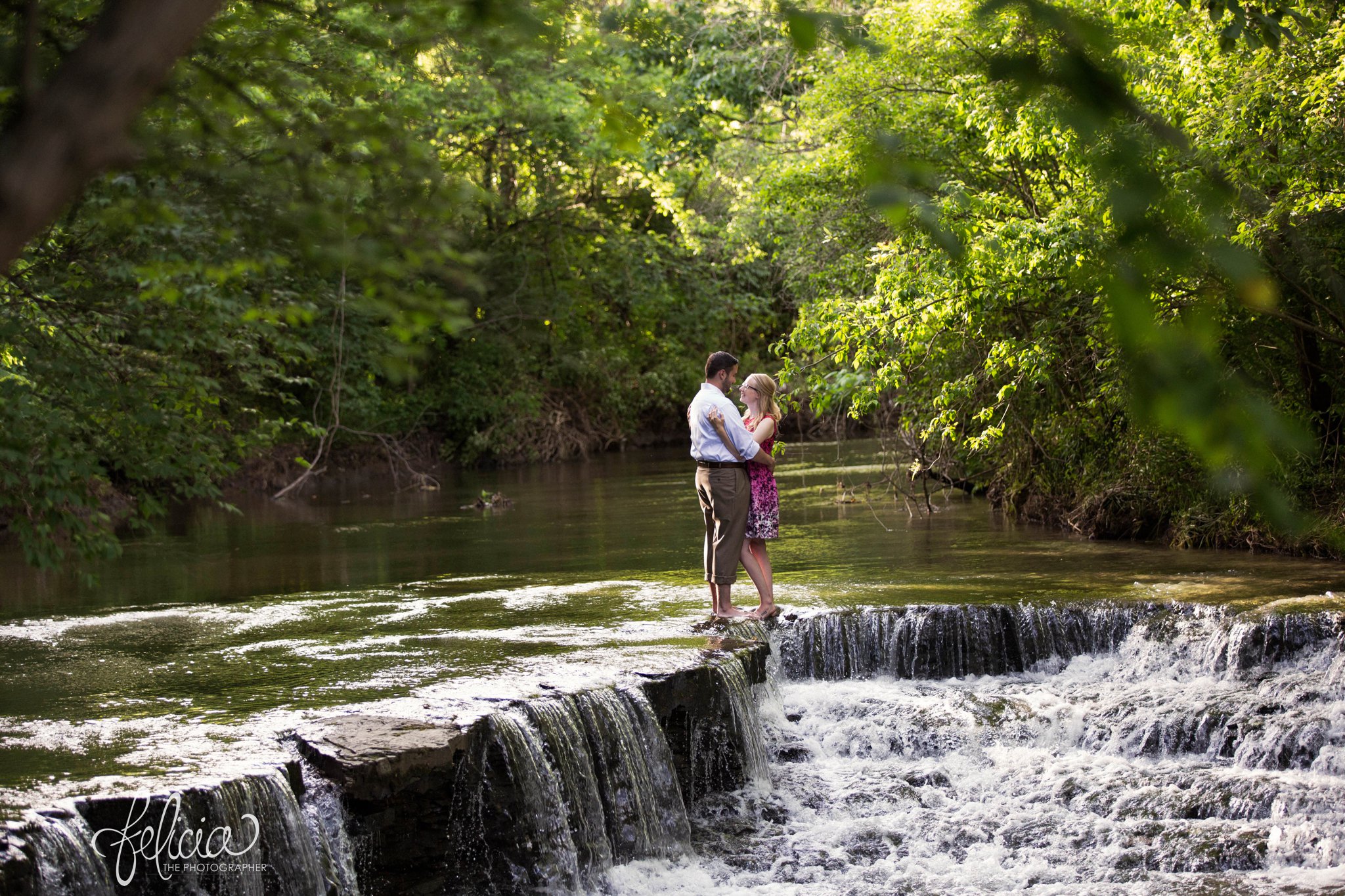 Creek Engagement Photos | Kansas City | Felicia the Photographer 