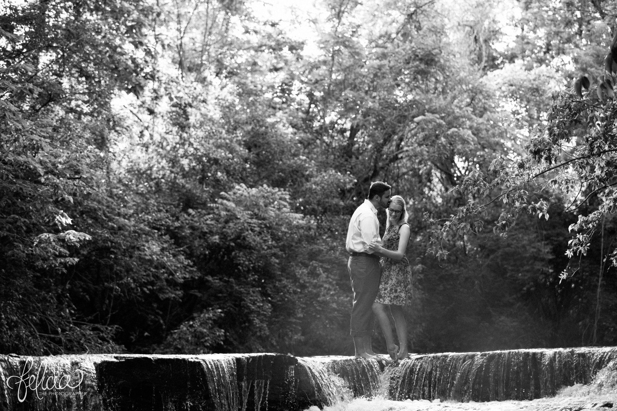 Creek Engagement Photos | Kansas City | Felicia the Photographer