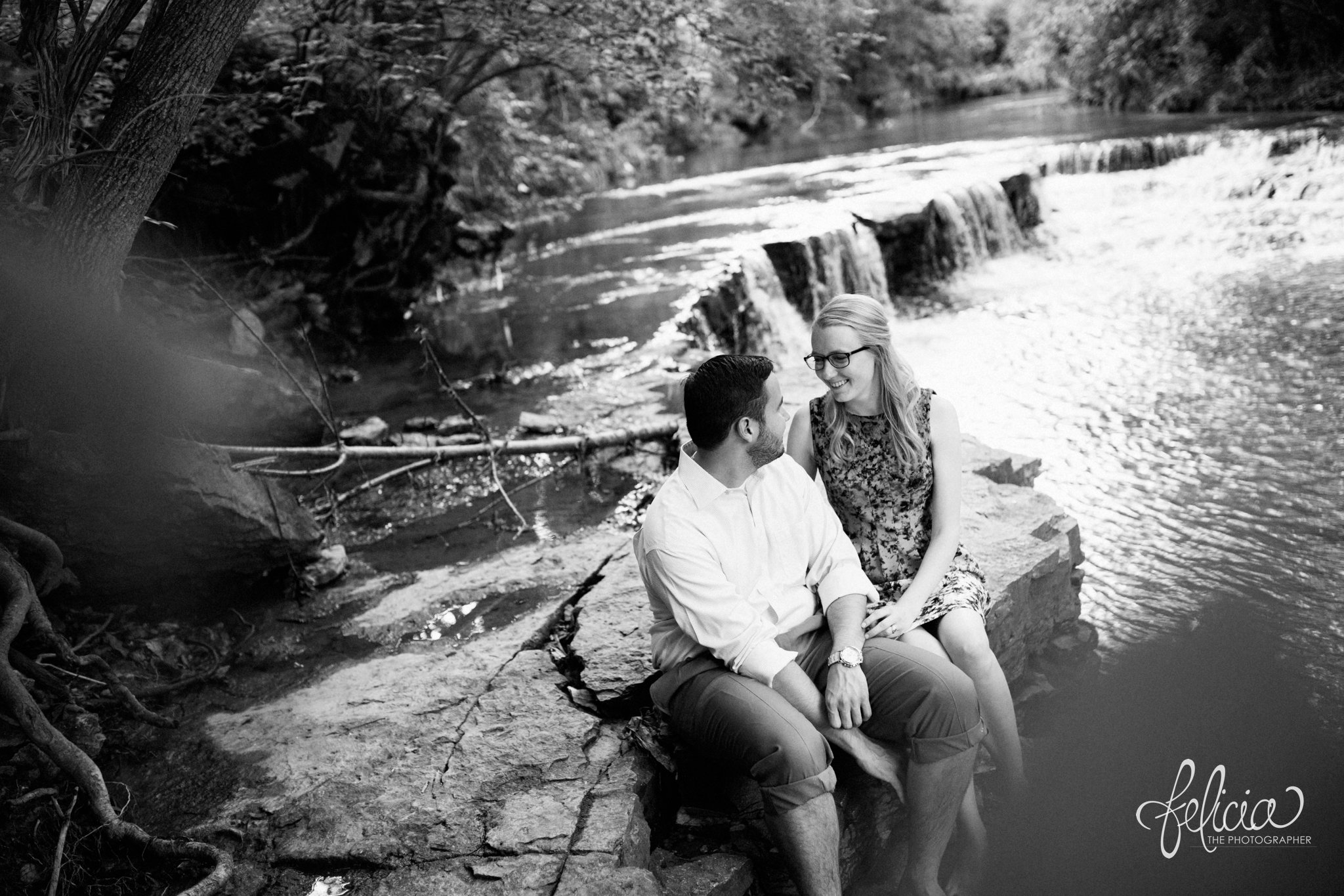 Creek Engagement Photos | Kansas City | Felicia the Photographer 