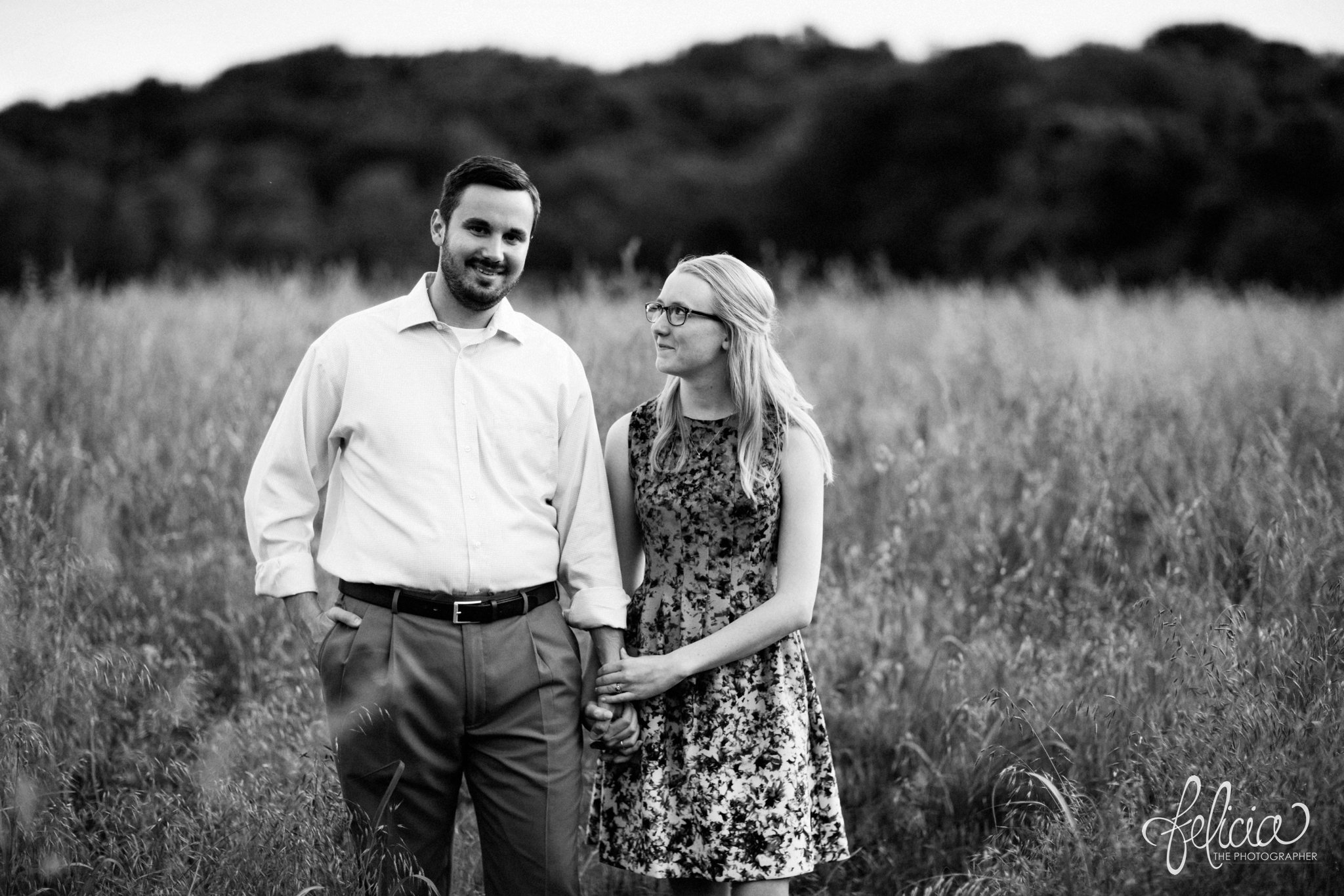 Field Engagement Photos | Kansas City | Felicia the Photographer 