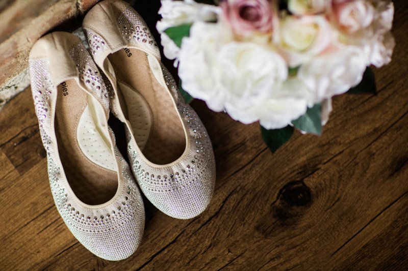 Downtown Loft Wedding Photos | Kansas City | Felicia The Photographer | Wedding Shoes | Flats | Details
