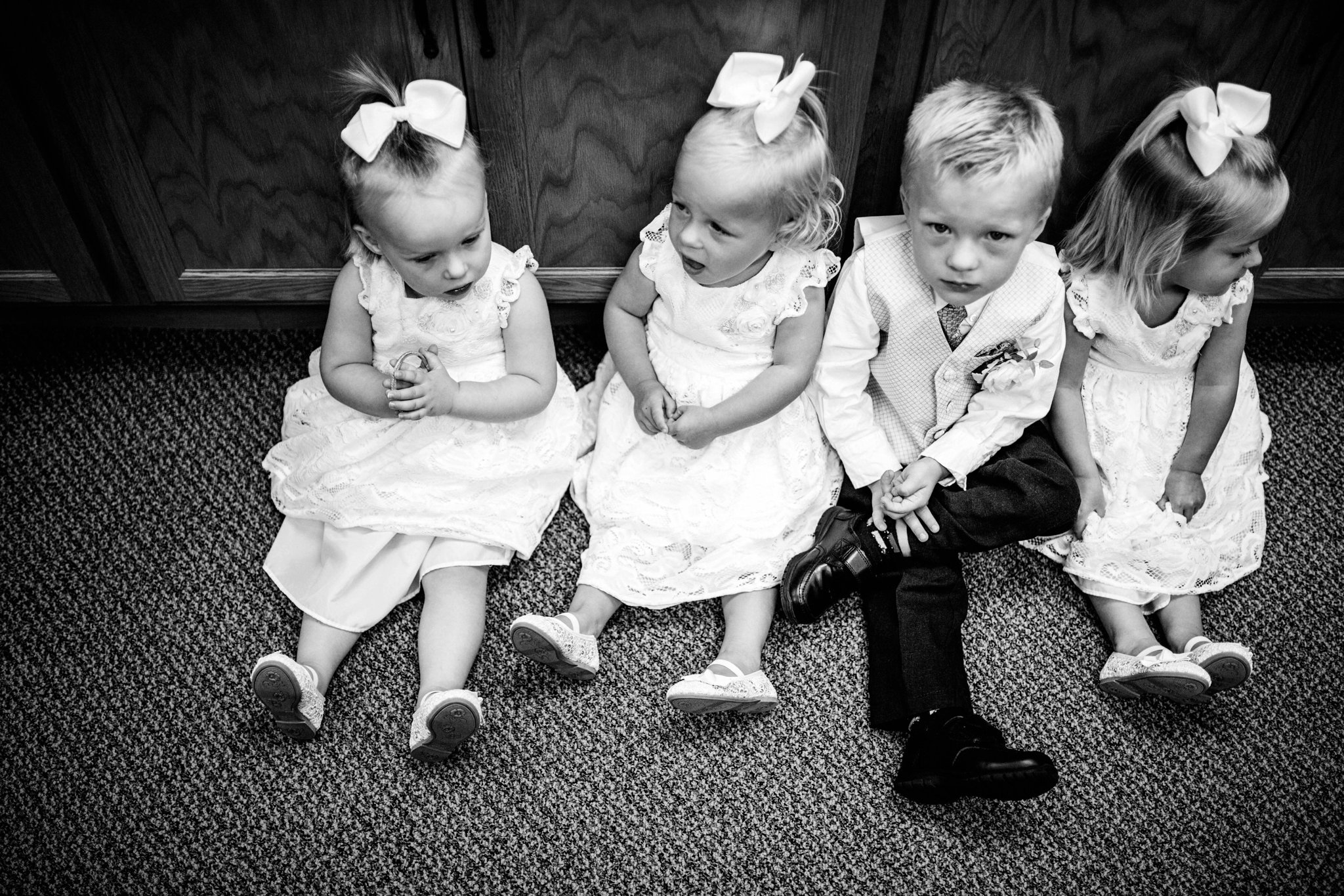 Sioux Falls Wedding Photos | Destination Photographer | Felicia The Photographer | Black and White Candids | Flower Girls | Ring Bearer