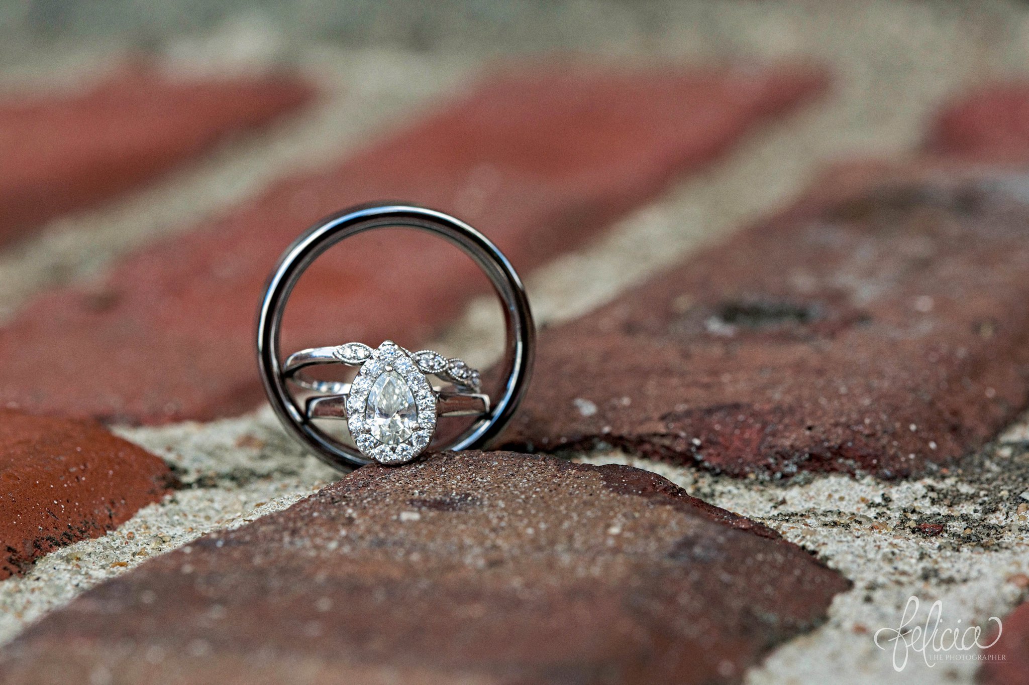 Wedding | Engagement Ring | Helzberg Diamond | Pear | Tear | Pave | Scalloped Band | Kansas City | Felicia The Photographer