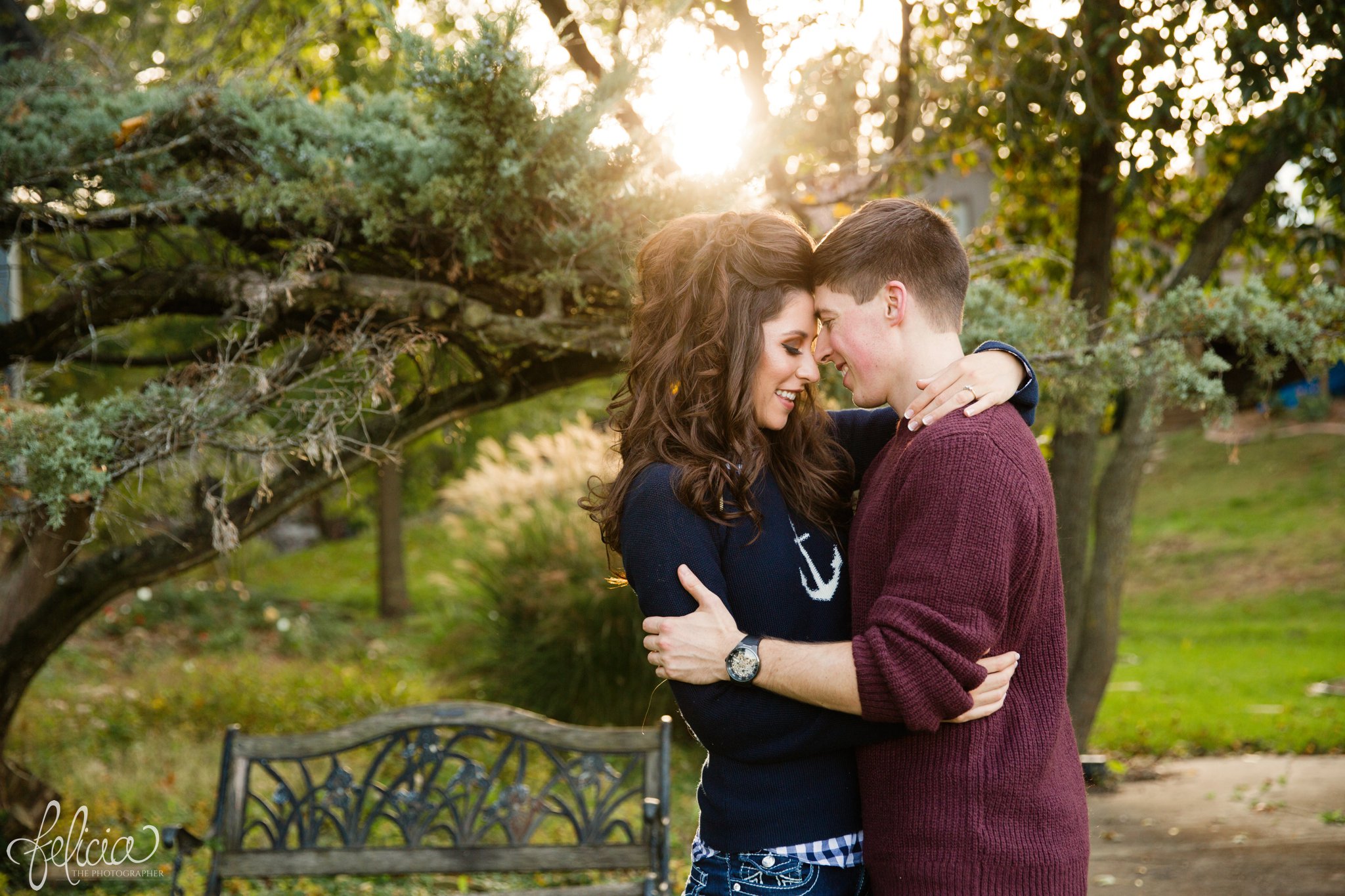 Engagement Photos | Engagement Photography | Sunset | Sunset Photography | Felicia the Photographer | Images by feliciathephotographer.com Fall | Autumn | Lake | Hand Around Neck | Closed Eyes | Forehead Touch | Smiles | Sun Flare | Nature | Cool Colors 