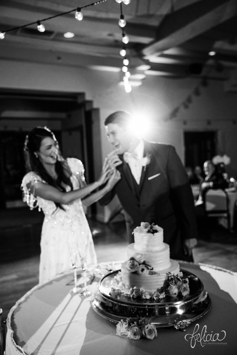 Lake Quivira Country Club | Wedding Reception | Cake Cutting | Candid | Black and White | Kansas City | Felicia The Photographer