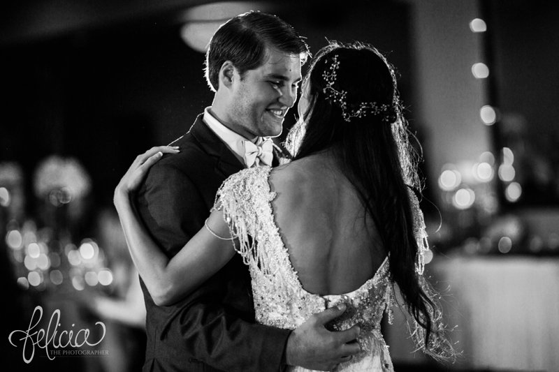 Lake Quivira Country Club | Wedding Reception | First Dance | Purple | Romantic | Black and White | Kansas City | Felicia The Photographer