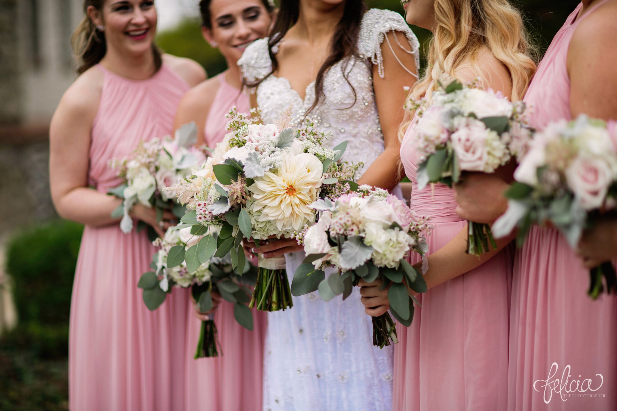 Wedding Details | Bridesmaids | Pink | Good Earth Floral | Kansas City | Felicia The Photographer