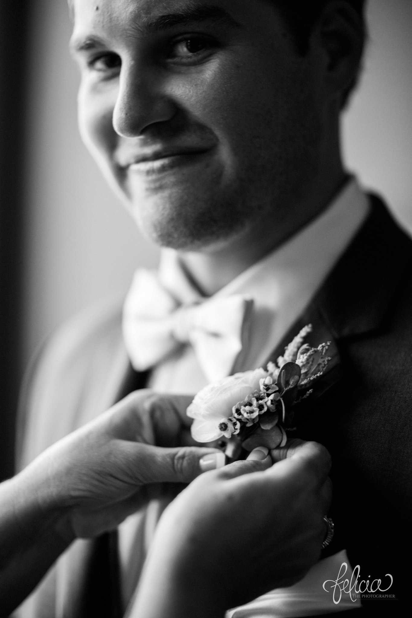 Groom Getting Ready | Black and White | Candid | Boutonniere | Kansas City | Felicia The Photographer