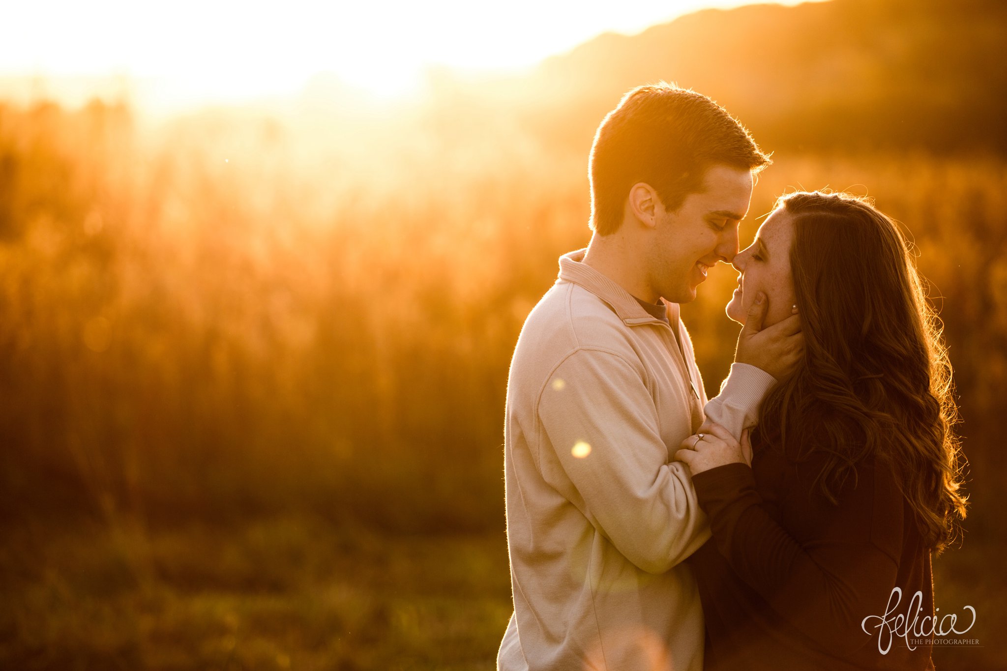 engagement photos | fall engagement photos | engagement photography | Felicia the Photographer | images by feliciathephotographer.com | Sun Flare | Farm | Nature| Golden Hour | Hand on Cheek 