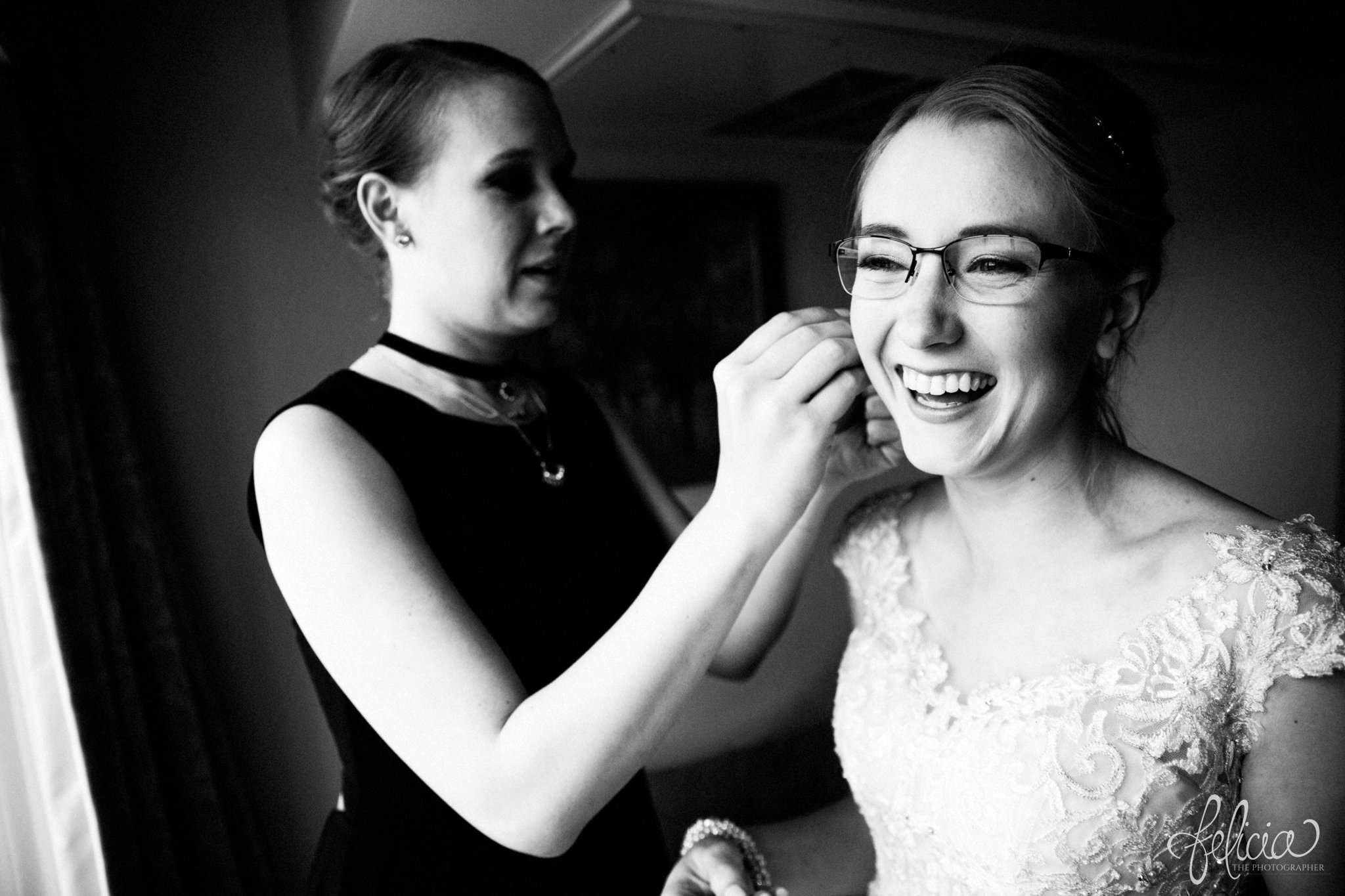 black and white | wedding | wedding photos | wedding photography | black and gold | Winter Wedding | Gatsby Wedding | The Elms | images by feliciathephotographer.com | Excelsior Springs | bride and sisters | wedding prep | getting ready pictures | candid | Maggie Sottero | lace wedding dress | backless wedding dress | pearl accessories | pearl necklace | laughing bride 