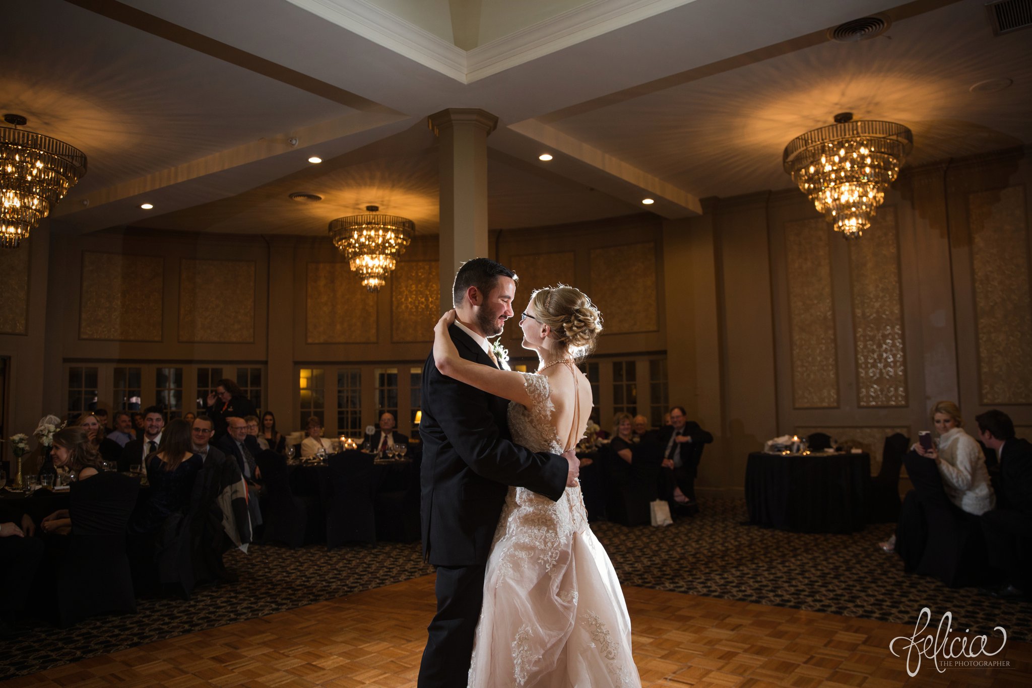 wedding | wedding photos | wedding photography | black and gold | Winter Wedding | Gatsby Wedding | The Elms | images by feliciathephotographer.com | Excelsior Springs | historic venue | first dance | romantic background | romance | chandeliers | Maggie Sottero 