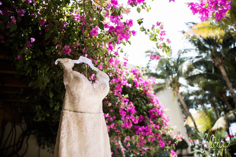 images by feliciathephotographer.com | Wedding Photography | Mexico Destination | Bridal Dress | floral | tropical | palm trees | lace | beading 