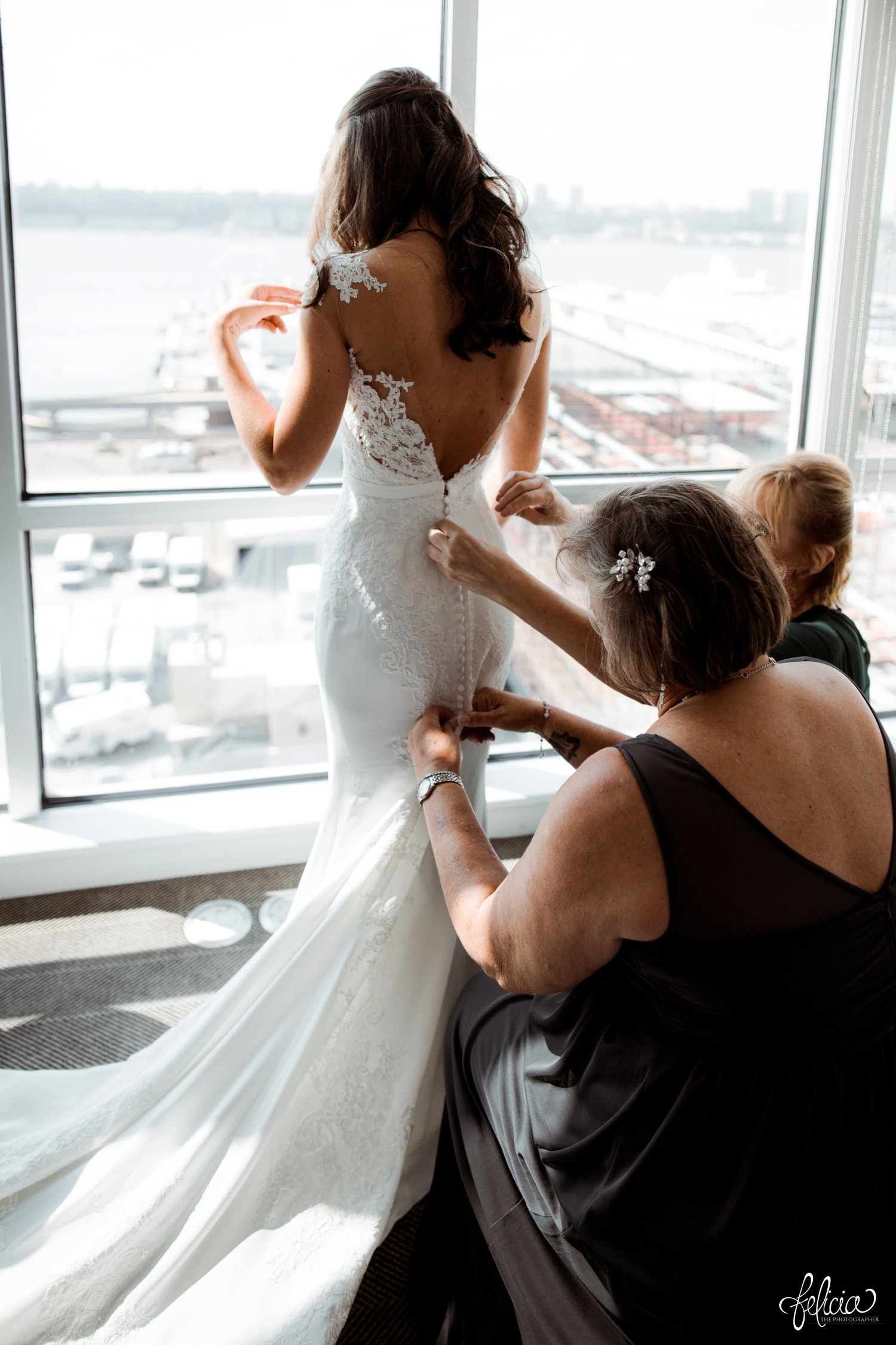 images by feliciathephotographer.com | destination wedding photographer | new york city | details | classic | shoes | pre ceremony | getting ready | kimpton ink48 hotel | putting on the dress | mother of the bride | white robe | lace detail | open back | nordstrom | pronovias | 