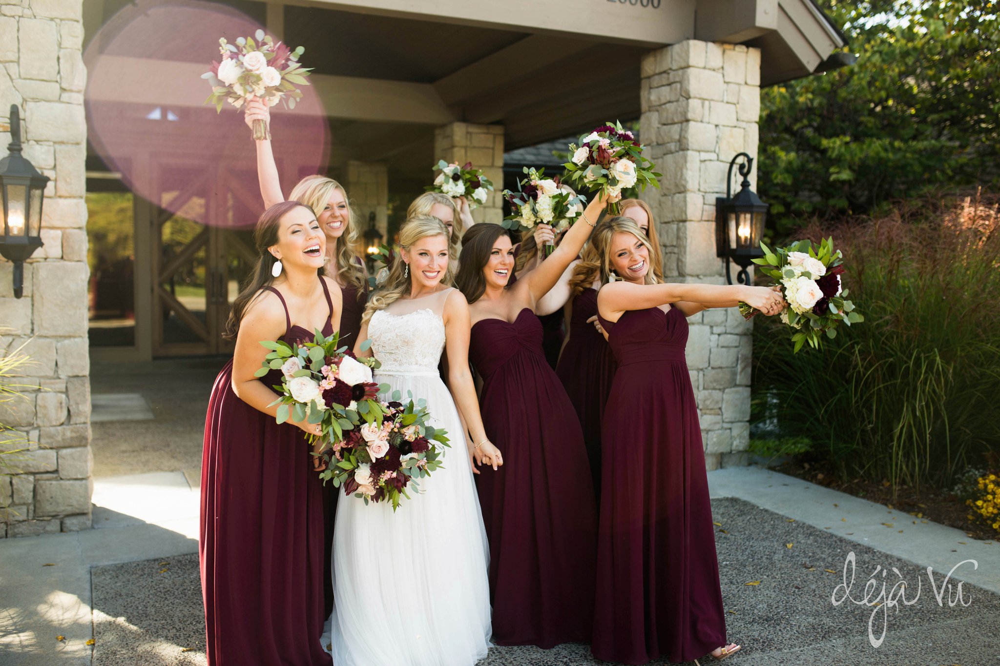 Shadow Glen Country Club Wedding | bridesmaids excited | Images by: www.feliciathephotographer.com