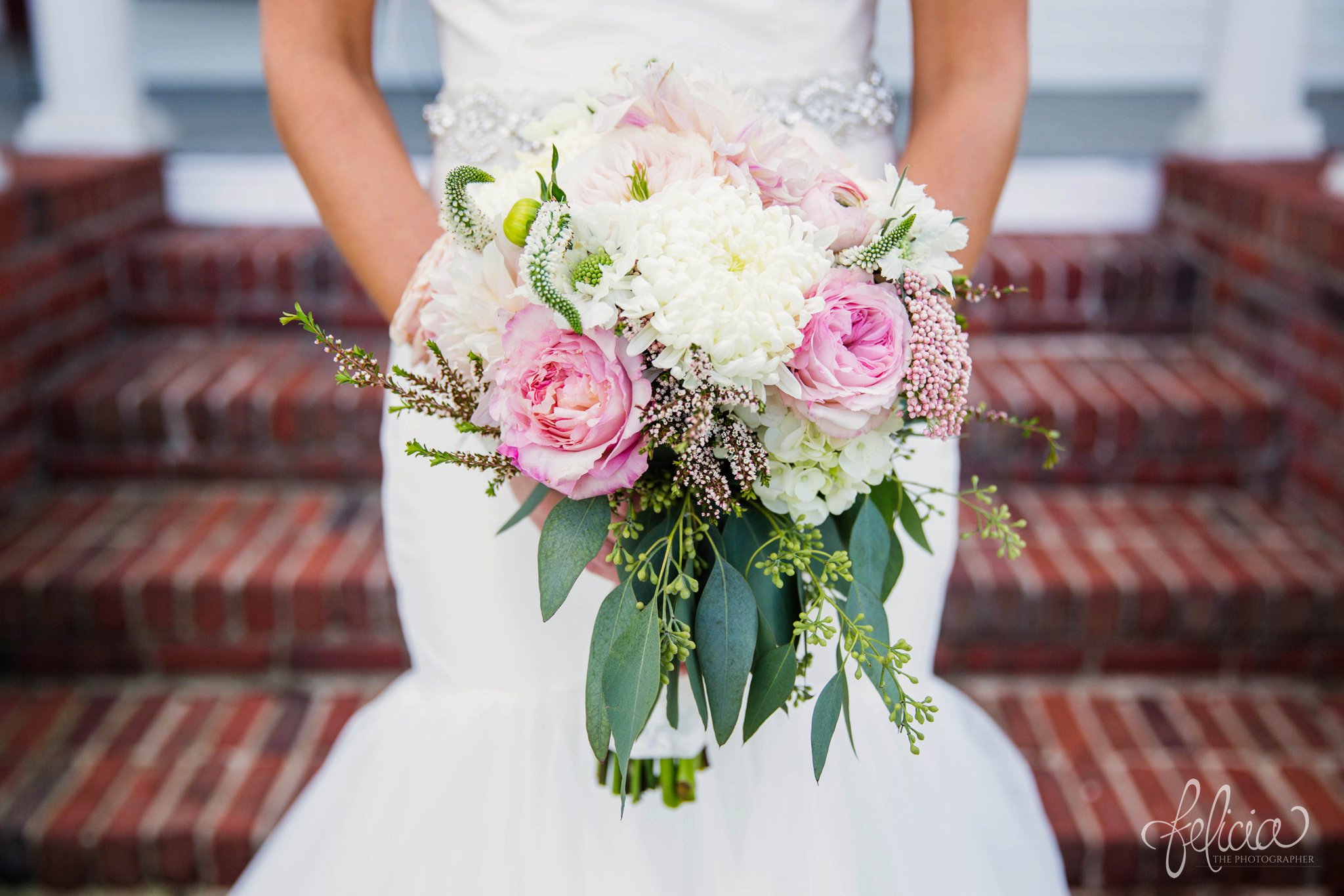 Loose Natrual Bouquet | Flower Power KC | Bride | Pink Peonies | Greenery | White | Leaves | Victorian House | Eighteen Ninety | Kansas City Wedding | Felicia The Photographer