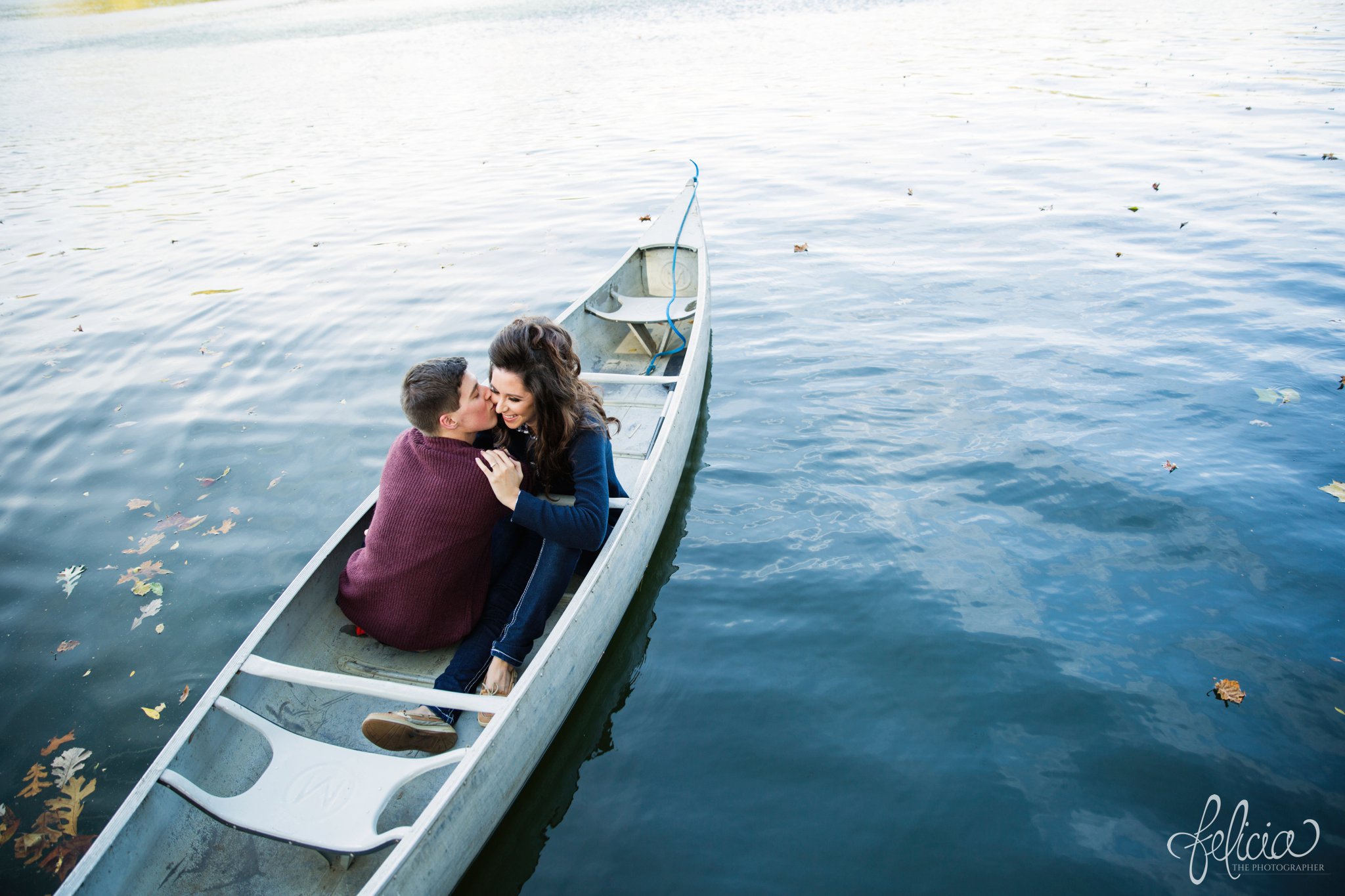 Engagement Photos | Engagement Photography | Felicia the Photographer | Images by feliciathephotographer.com Fall | Autumn | Lake | Canoe | Kiss on Cheek | Regal | Elegant | Calm Waters