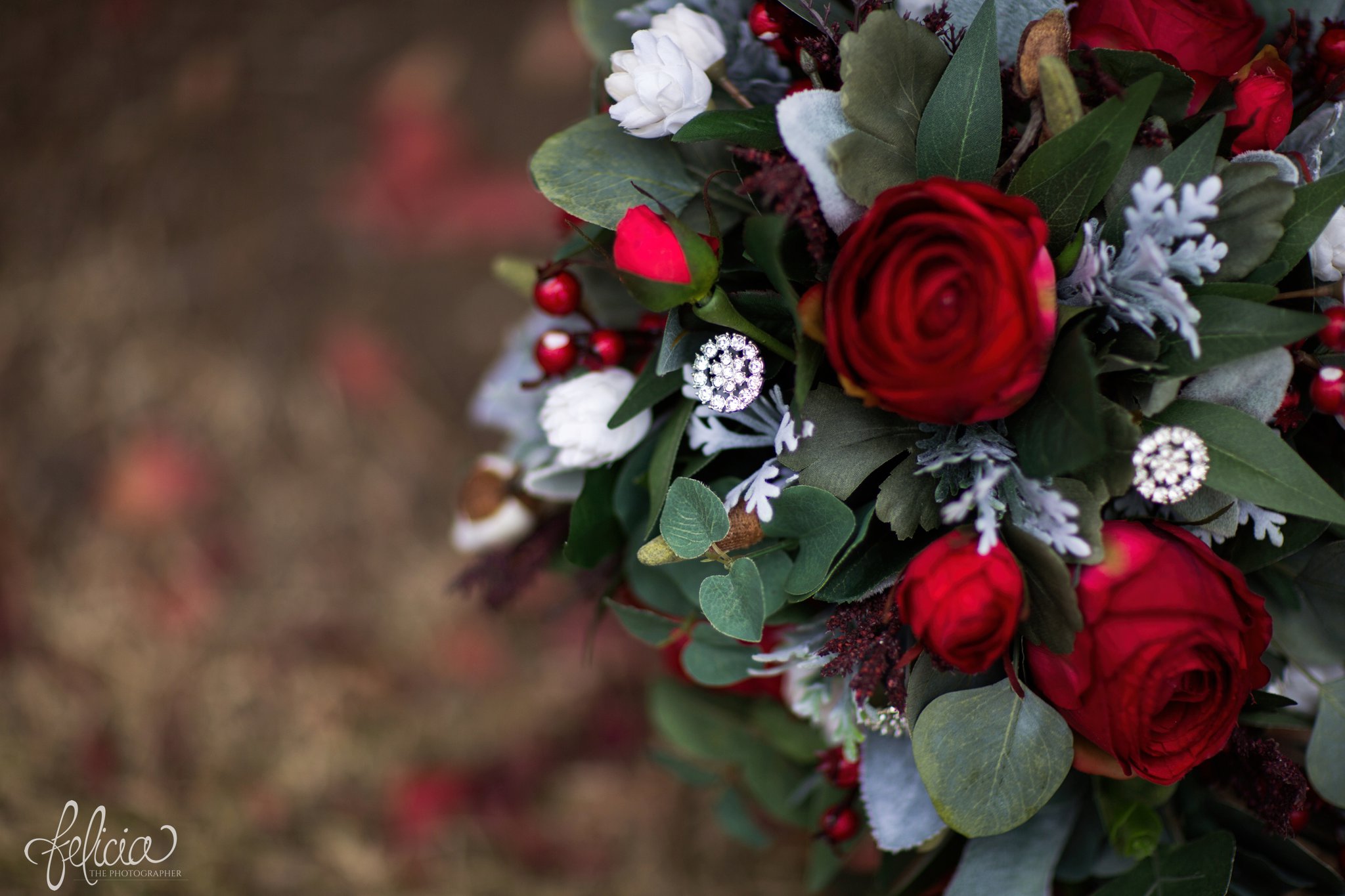 wedding | wedding photography | wedding photos | Kansas City | St. Patrick's Catholic Church | Hawthorne House | images by feliciathephotographer.com | crimson wedding | Christmas Wedding | red rose bouquet | white and red flowers | wedding bouquet 